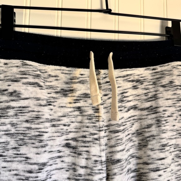 Chubbies Men’s The Nightcaps Lounge Soft Shorts Size Large 7” Inseam - Picture 6 of 16